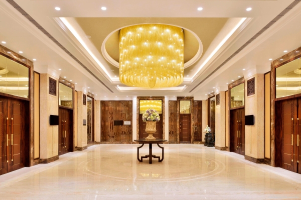 Sheraton Grand Pune Bund Garden Hotel
